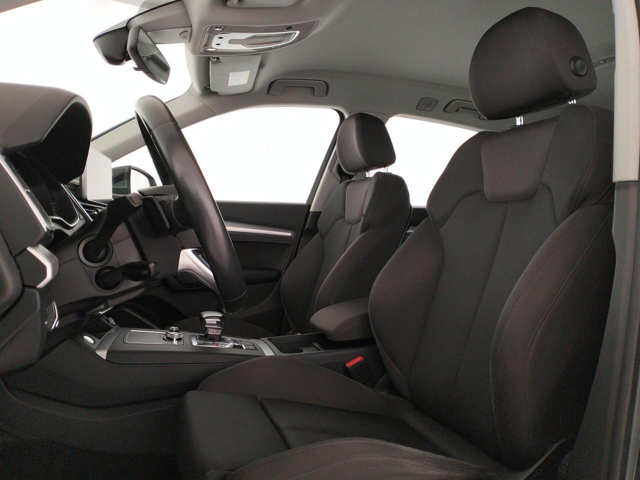 Audi Q5 40 TDI quattro S tronic Business Sport