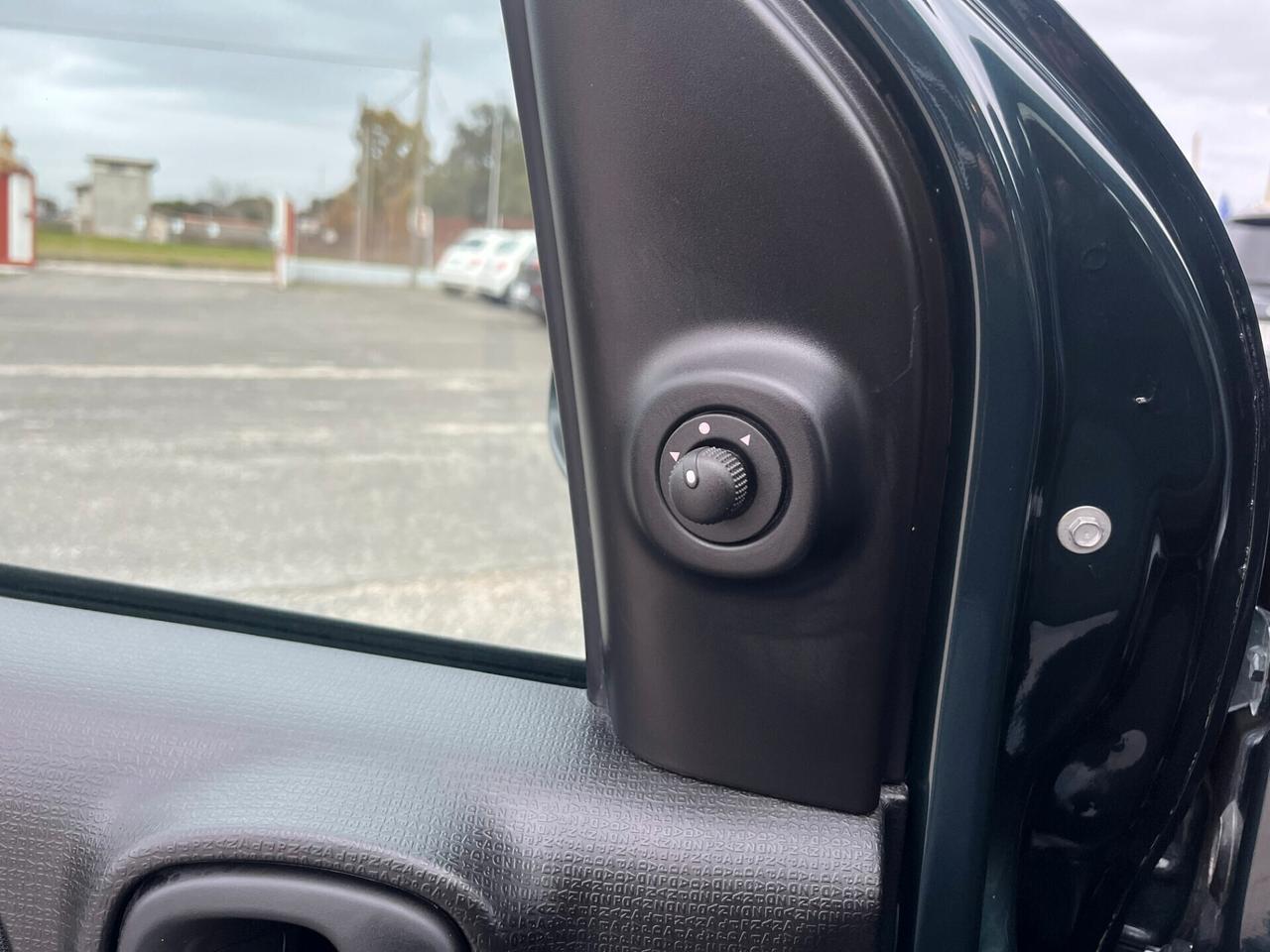 Fiat Panda Cross 1.0 FireFly S&S Hybrid Schermo grande