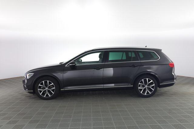 VOLKSWAGEN Passat Passat 1.6 TDI DSG Business BlueMotion Technology