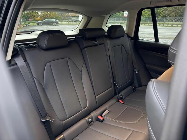 BMW X3 sDrive18d 48V