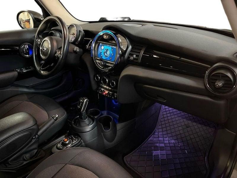MINI Mini 5 porte Mini IV F55 2018 5p Mini 5p 1.5 Cooper D Hype auto