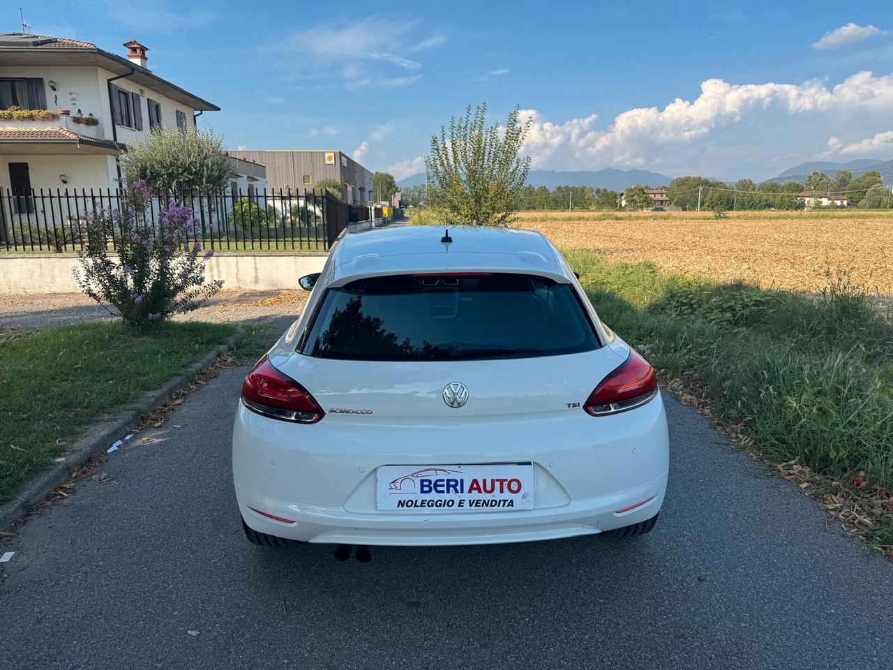 Volkswagen Scirocco cambio automatico