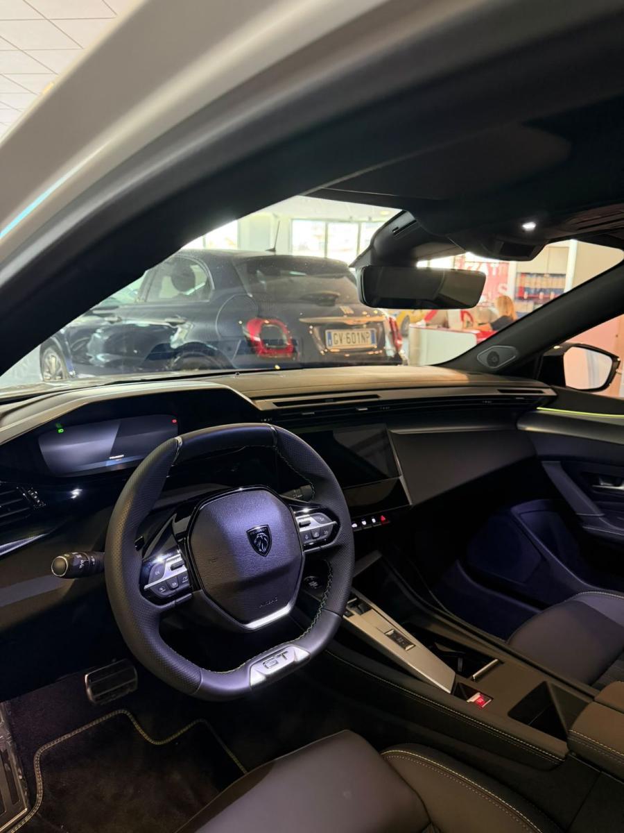 PEUGEOT - 408 - Hybrid 145 e-DCS6 GT