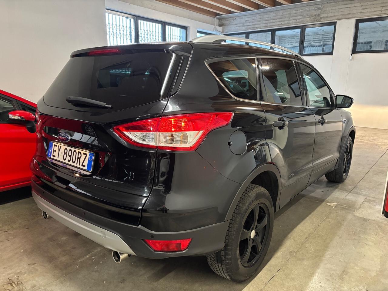 Ford Kuga 2.0 TDCI 4WD AUTOMATICA Titanium