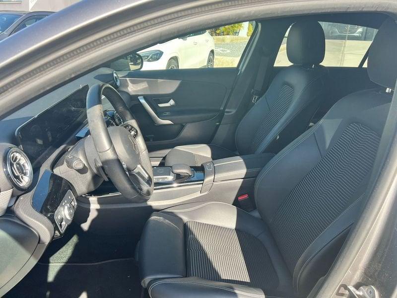 Mercedes-Benz Classe A A 180 d Automatic Sport Night Edition