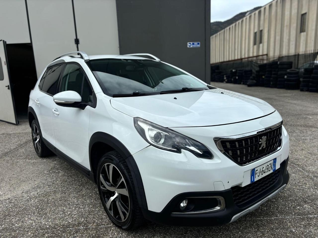 Peugeot 2008 BlueHDi 120 S&S Allure