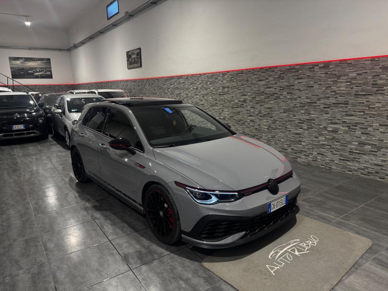 Volkswagen Golf GTI GOLF 8 GTI CLUBSPORT 45 TH AKRAPOVIC