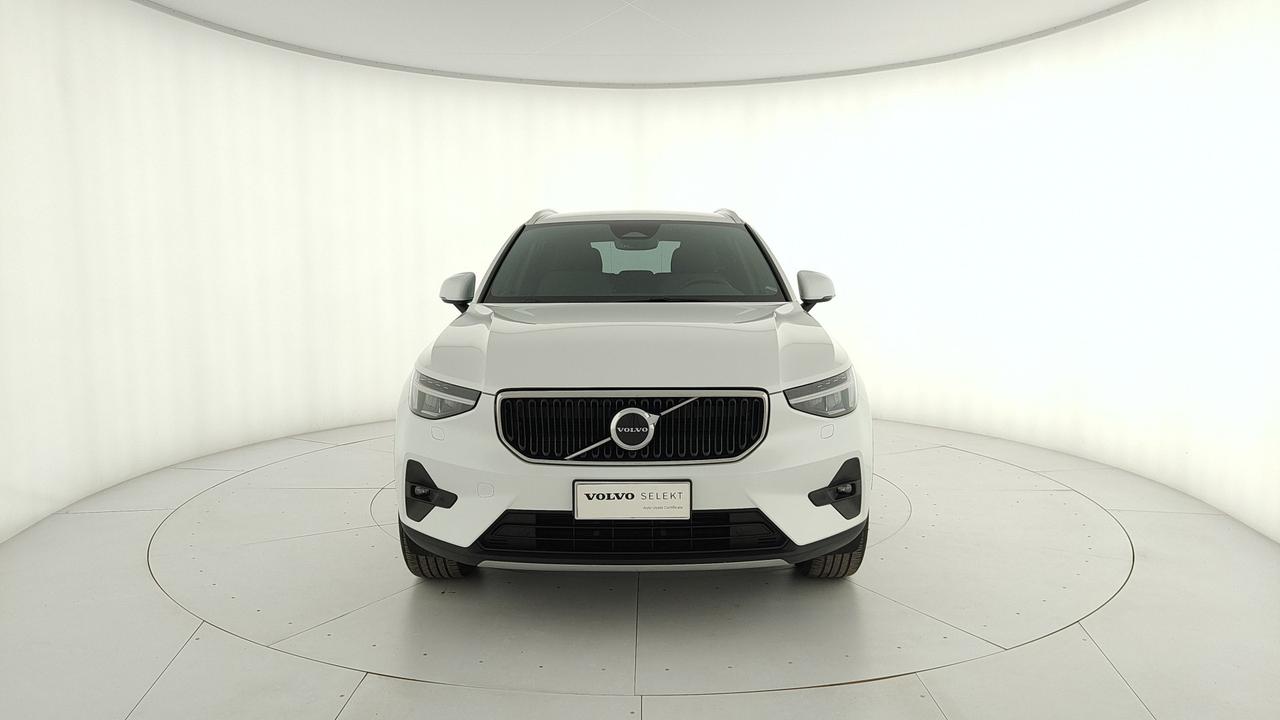VOLVO XC40 2.0 b3 Core auto