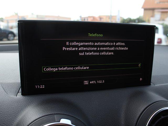 AUDI Q2 35 TDI quattro S tronic Identity Black