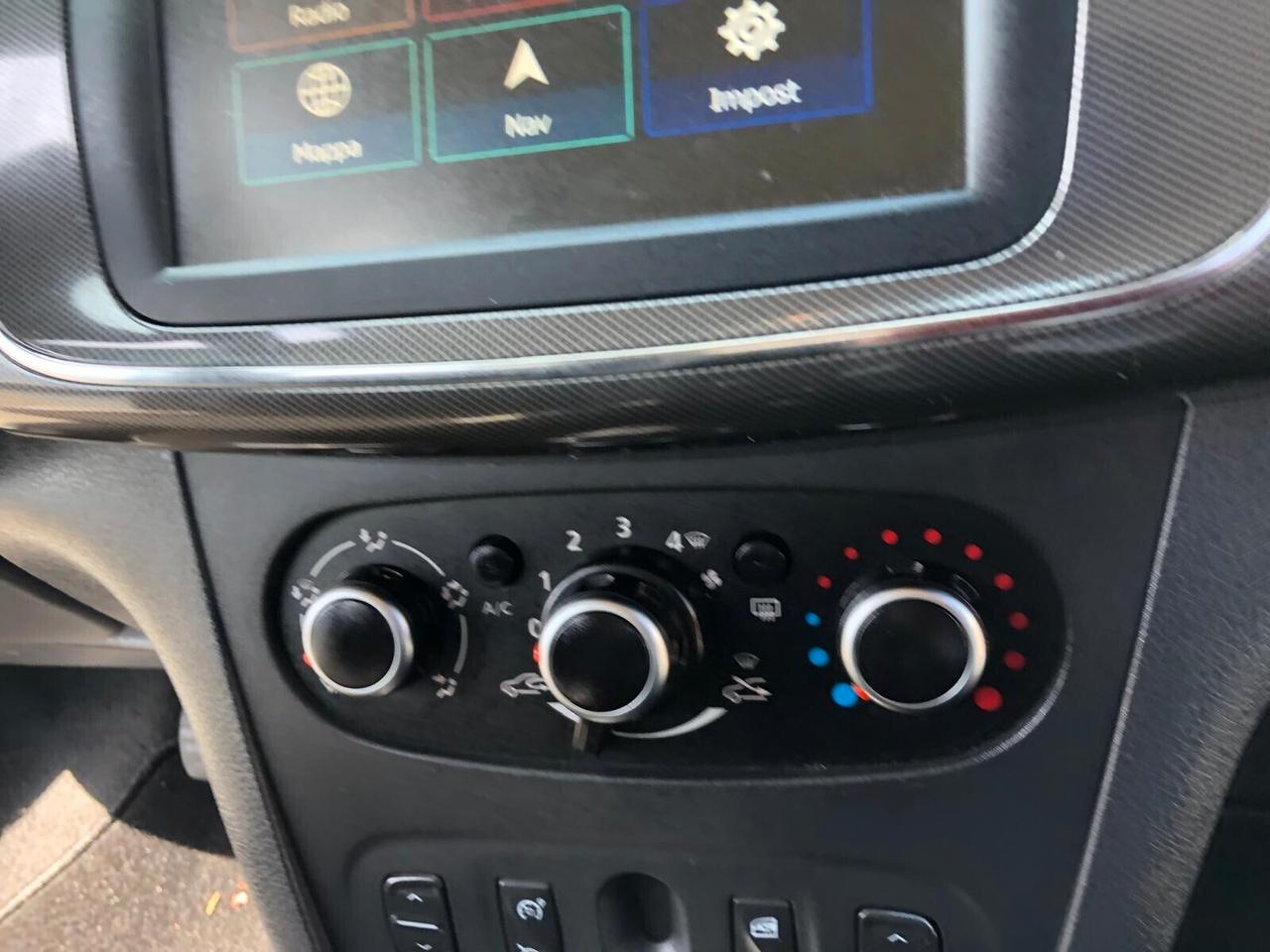 Dacia Sandero Stepway 0.9 TCe 90 CV NAVIGATORE/SENSORI PARCHEGGIO/TOUCHSCREEN GARANZIA 12 MESI RINNOVABILE FINO A 60 MESI!!!