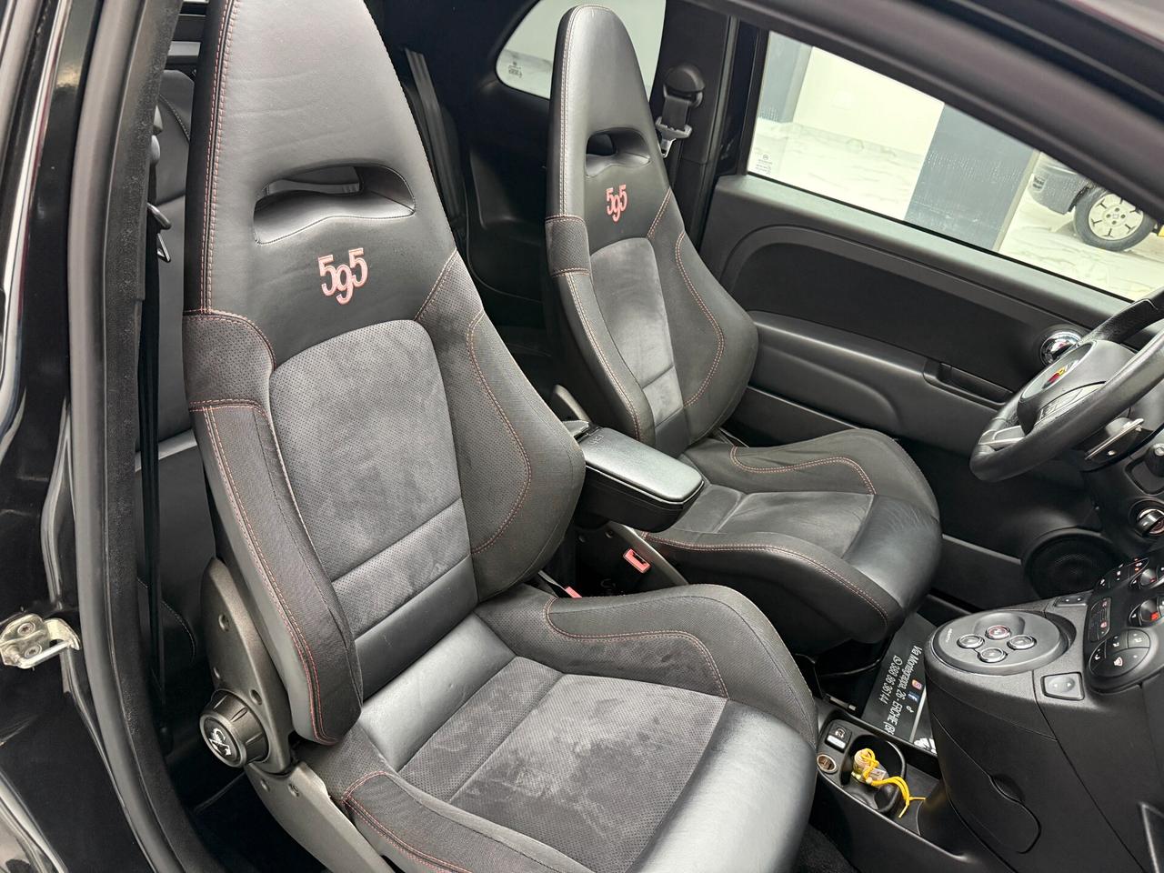 Abarth 595 C 1.4 Turbo T-Jet 160 CV MTA Competizione