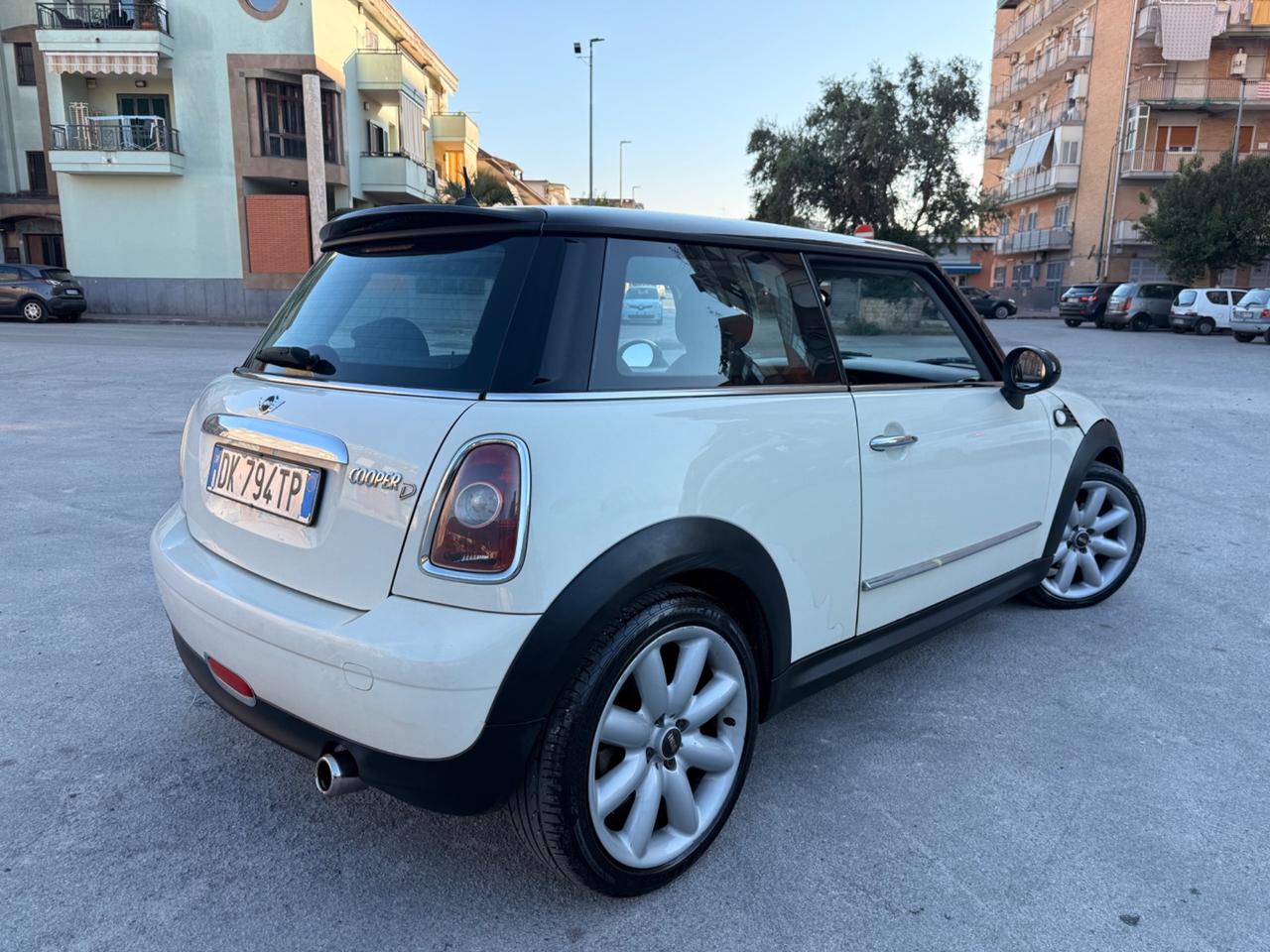 Mini Cooper Restayling 1.6diesel Full Perfett