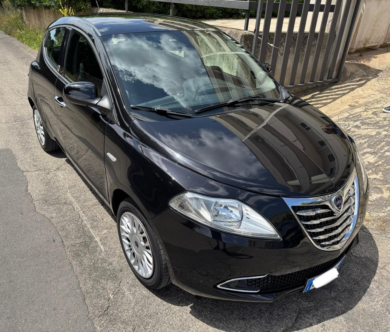 Lancia Ypsilon 1.2 GPL - SOLO 92.000 KM - 2015