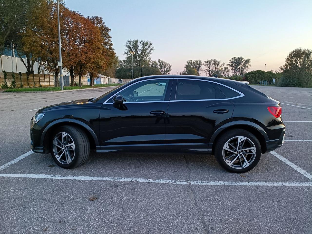 Audi Q3 Business Plus 2.0 35 TDI #50806