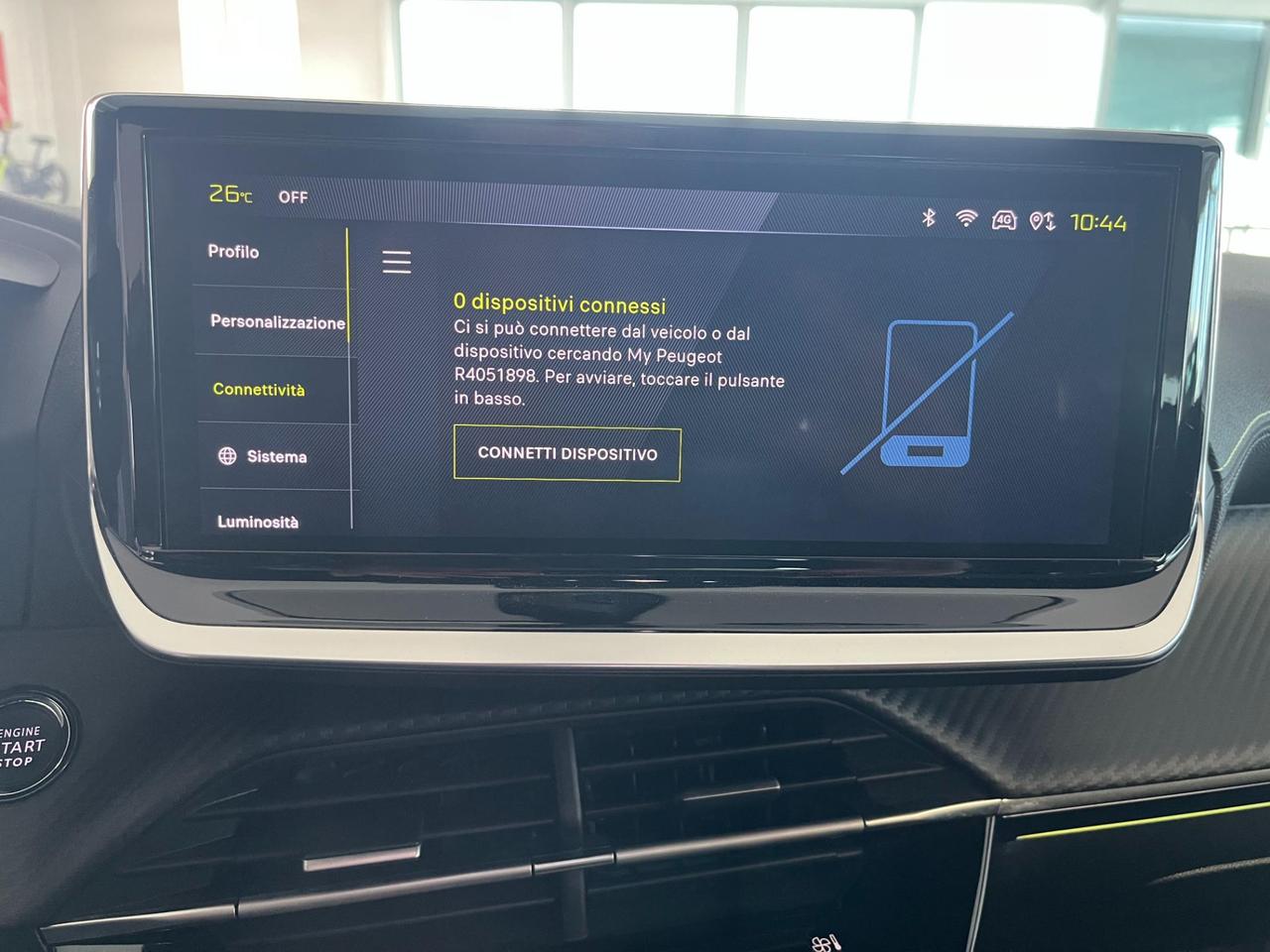 Peugeot 208 208 1.2 hybrid GT 136cv e-dcs 6