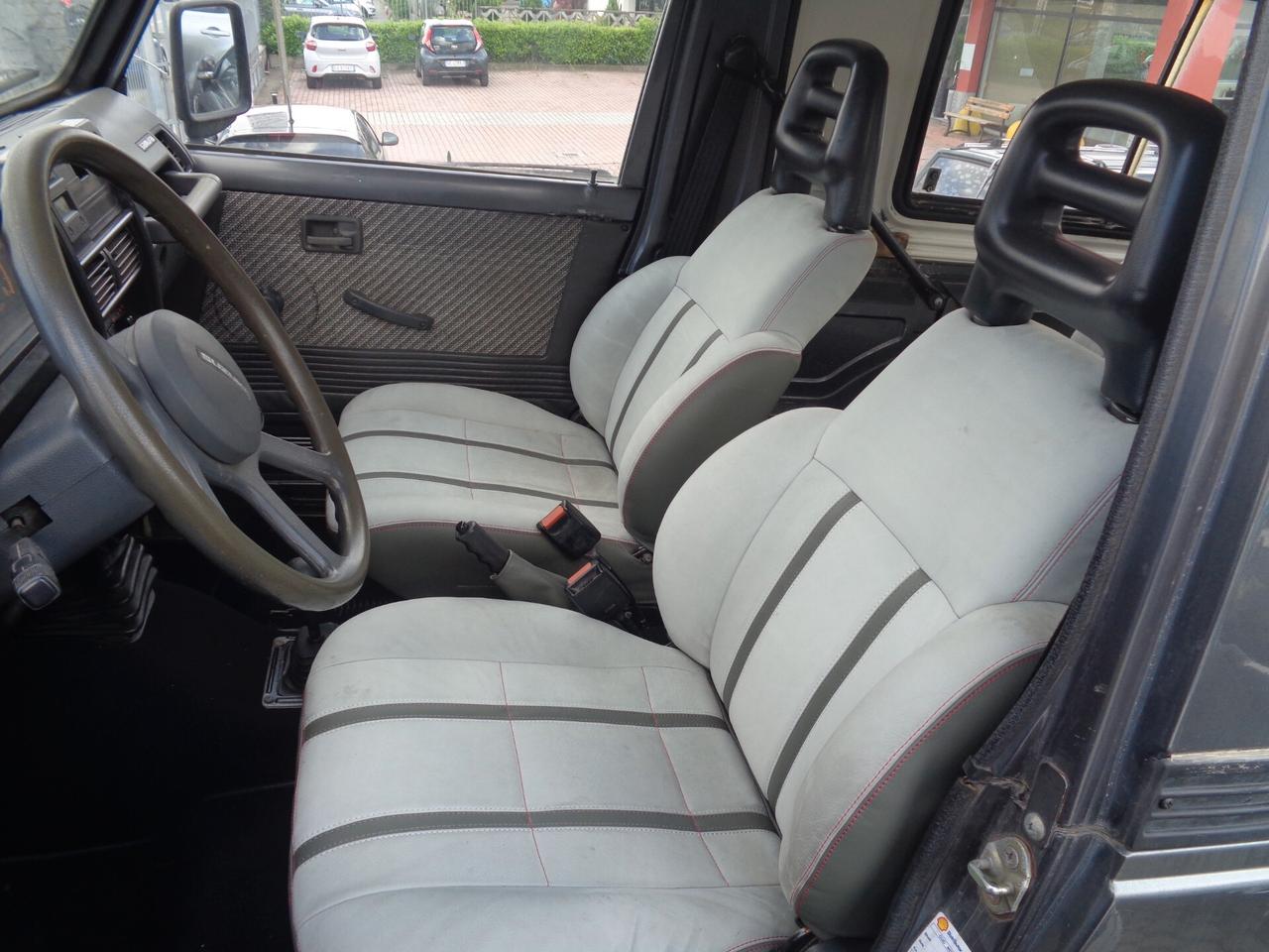 Suzuki Samurai PASSO LUNGO
