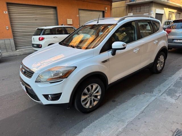 Ford Kuga 2.0 TDCi 136 CV 4WD Titanium