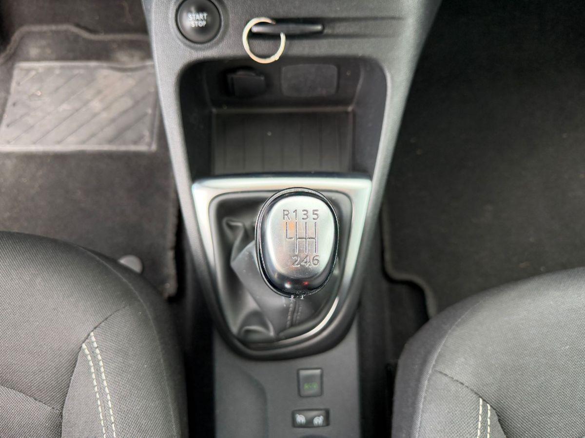 RENAULT - Captur - dCi 8V 110 CV S&S Energy Initiale Paris