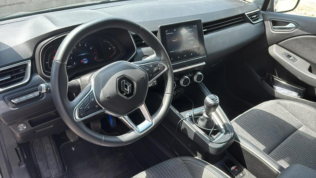 Renault Clio TCe 100 CV 5 porte Zen Benzina + GPL di Serie Anno 2021 solo 16.500km