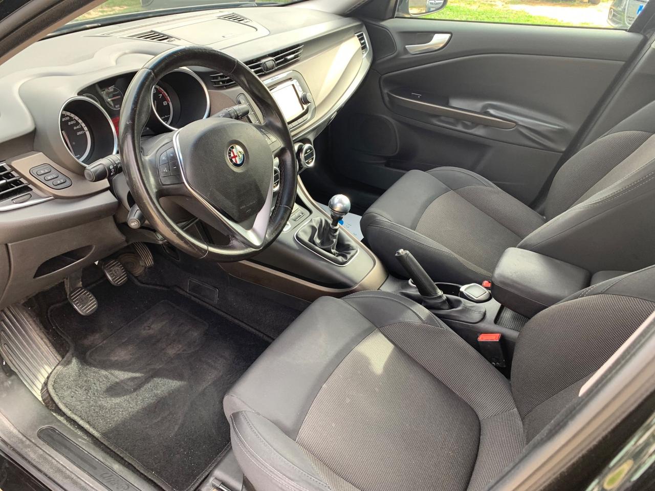 Alfa Romeo Giulietta 1.4 Turbo 120 CV GPL Distinctive