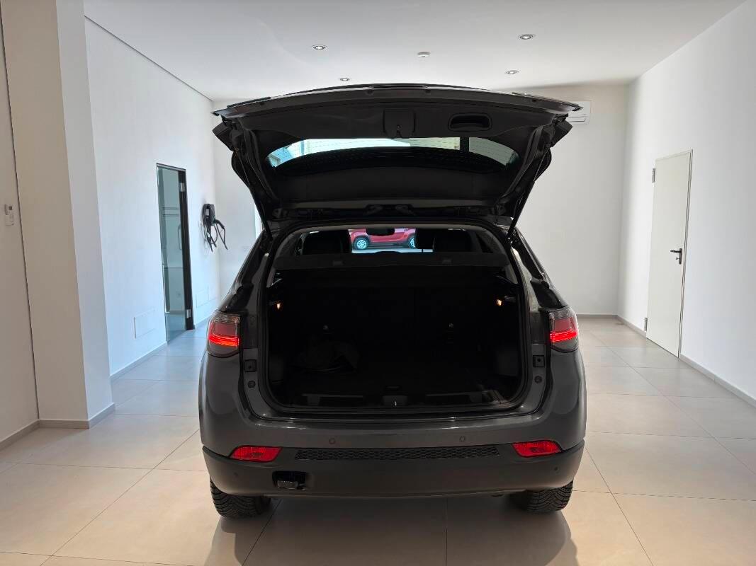 Jeep Compass 1.3 turbo t4 phev Trailhawk 4xe auto