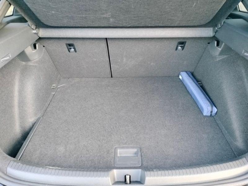 Volkswagen Taigo Taigo 1.0 TSI 115 CV R-Line con Tettino Panoramico Apribile!!