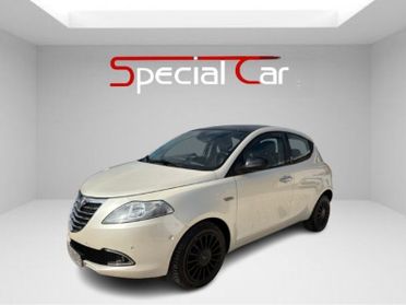 Lancia Ypsilon CAMBIO AUTOMATICO STRAFULL