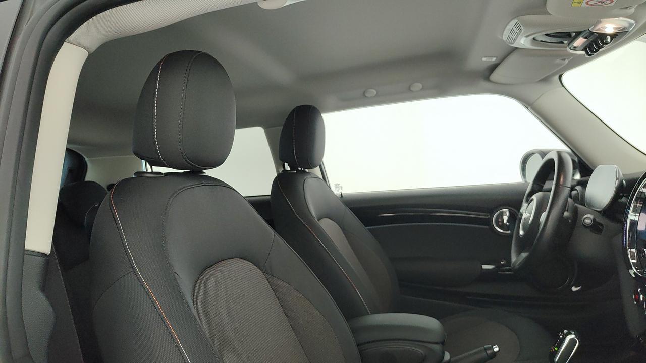 MINI Mini IV F56 2021 3p - Mini 3p 1.5 Cooper Classic auto