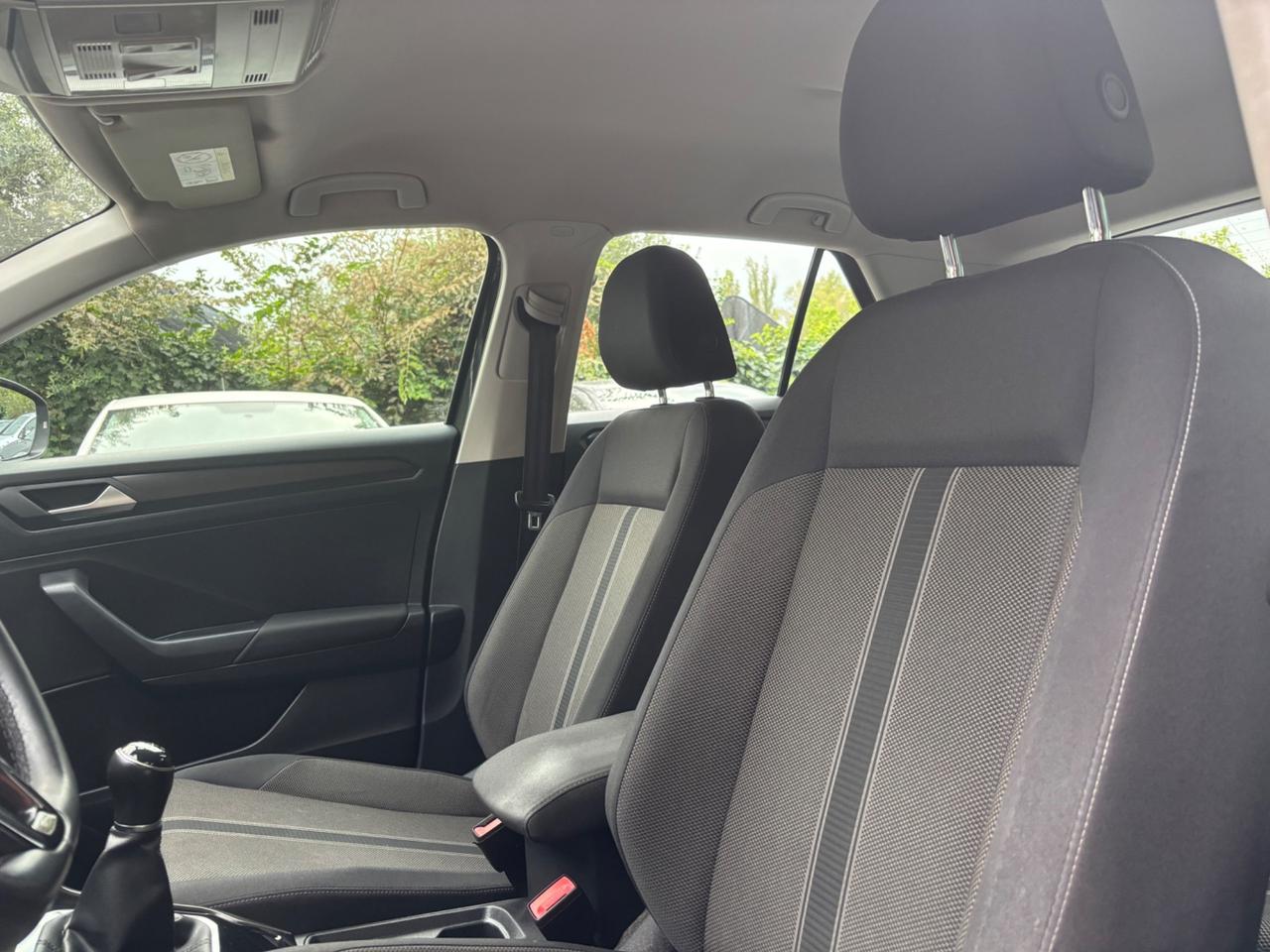 Volkswagen T-Roc 1.6 TDI Business