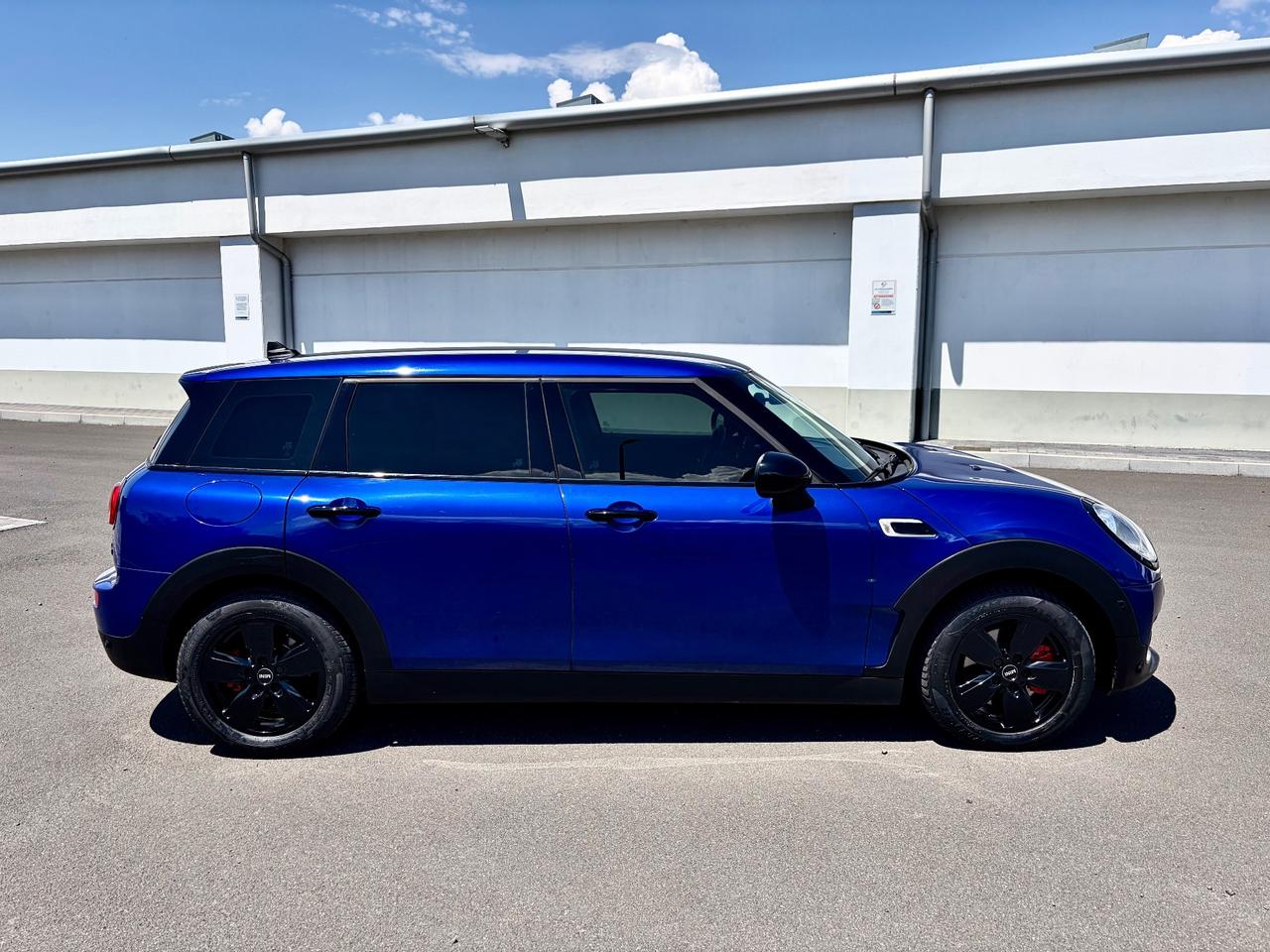 Mini Cooper D Clubman 2.0 all-black