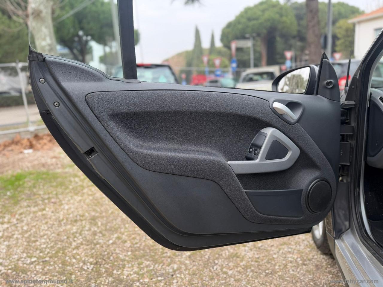 SMART fortwo 1000 52 kW coupé pulse