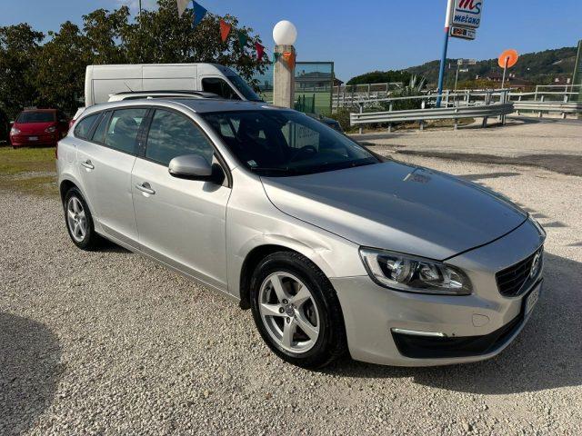 VOLVO V60 D2 Dynamic Edition