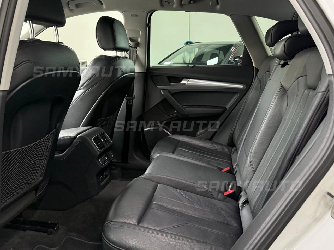Audi Q5 40 TDI quattro S tronic Business Sport