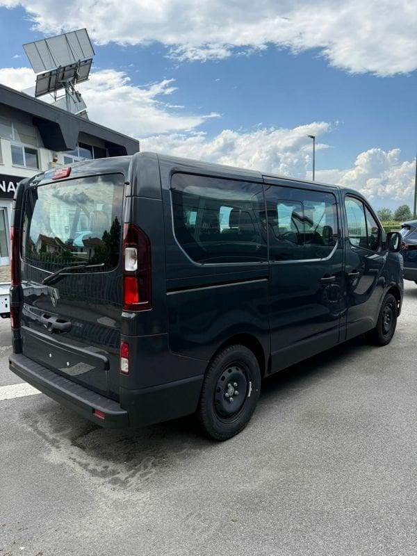 Renault Trafic passenger 2.0 Blue dci 150cv L1H1 Authentic