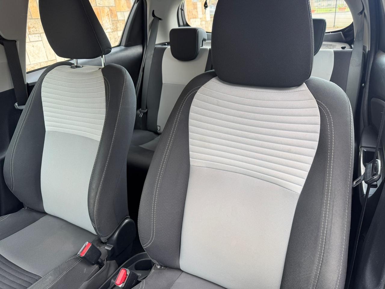 Toyota Yaris 1.0 Lounge *Garanzia 36 mesi*