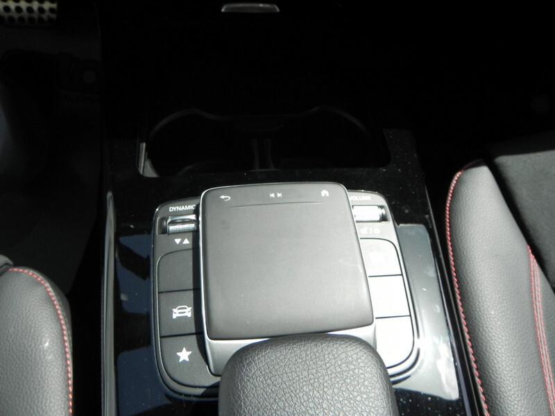 Mercedes-benz A 180 A 180 d Automatic Premium