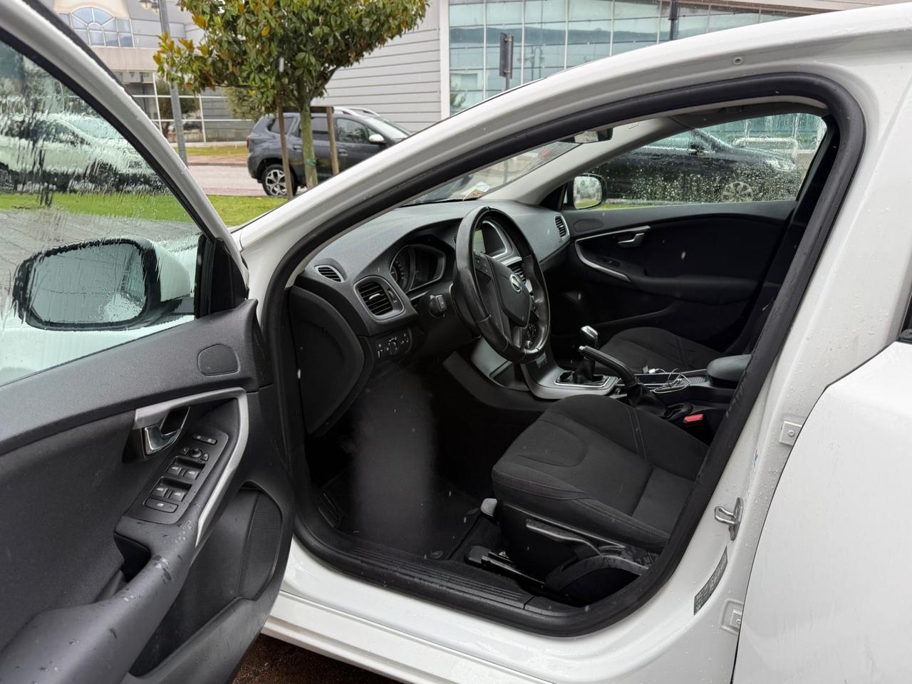 Volvo V40 D2 1.6