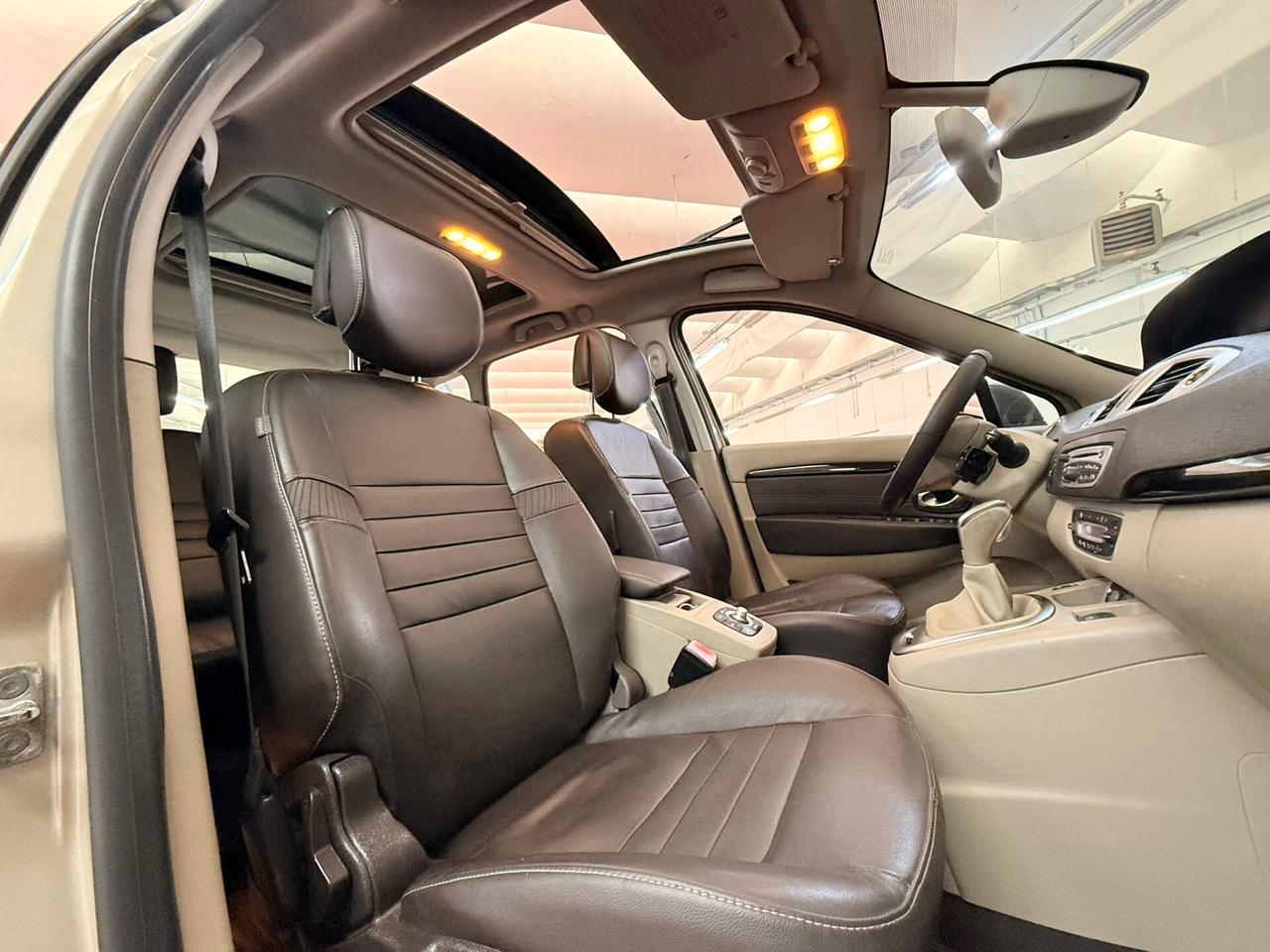 Renault Scenic X-Mod 1.5 dCi 110CVDynamique