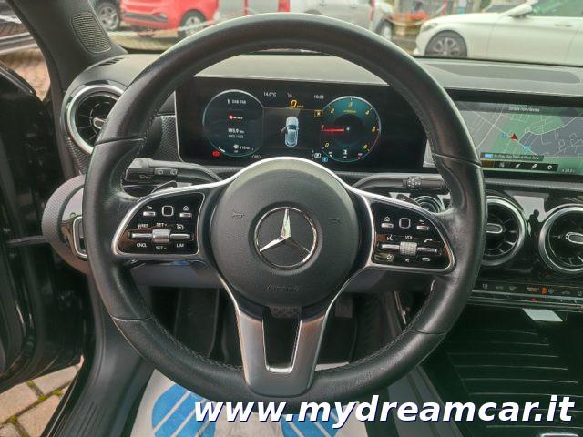 MERCEDES-BENZ A 180 d 116CV Automatic Executive