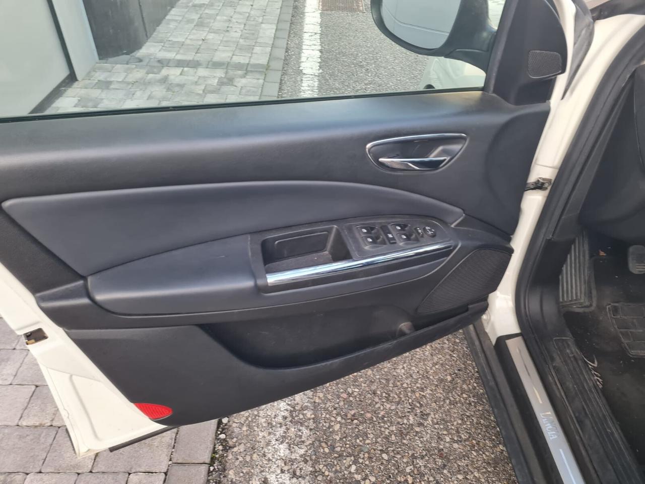 Lancia Delta 1.6 PROBLEMI MOTORE - SOLO COMMERCIANTI