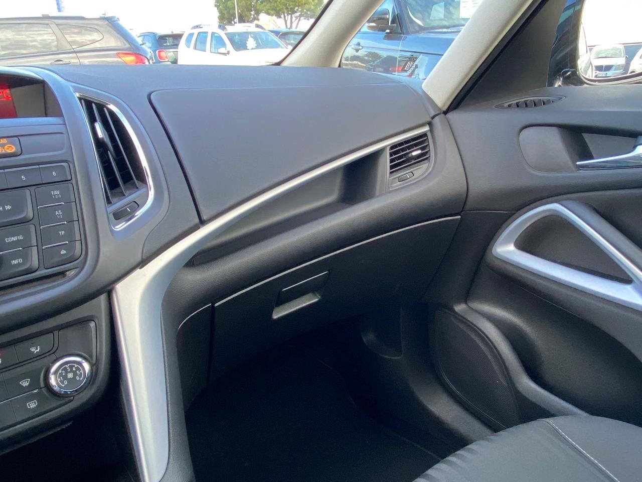 Opel Zafira Tourer 2.0 CDTi 130CV Elective 7 Posti Unico Propietario Neopatentati