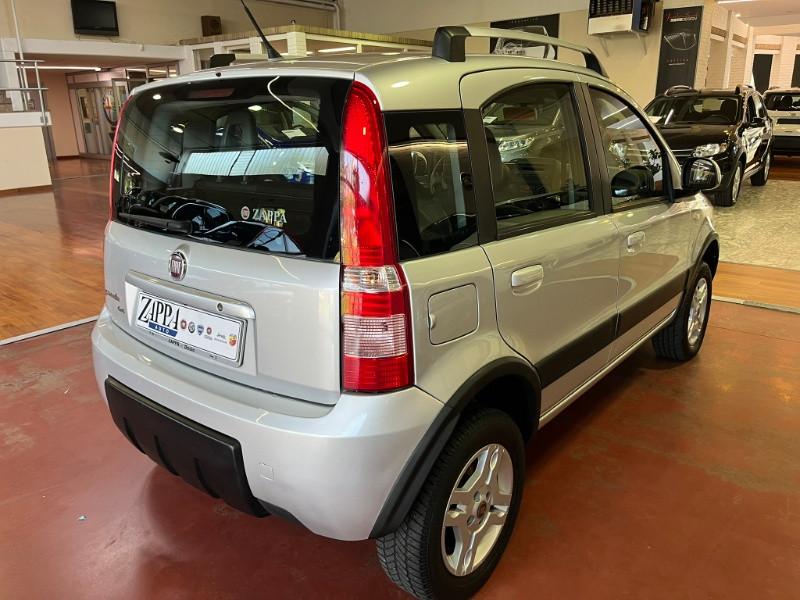 FIAT Panda 1.3 MJT 16V DPF 4x4 Climbing