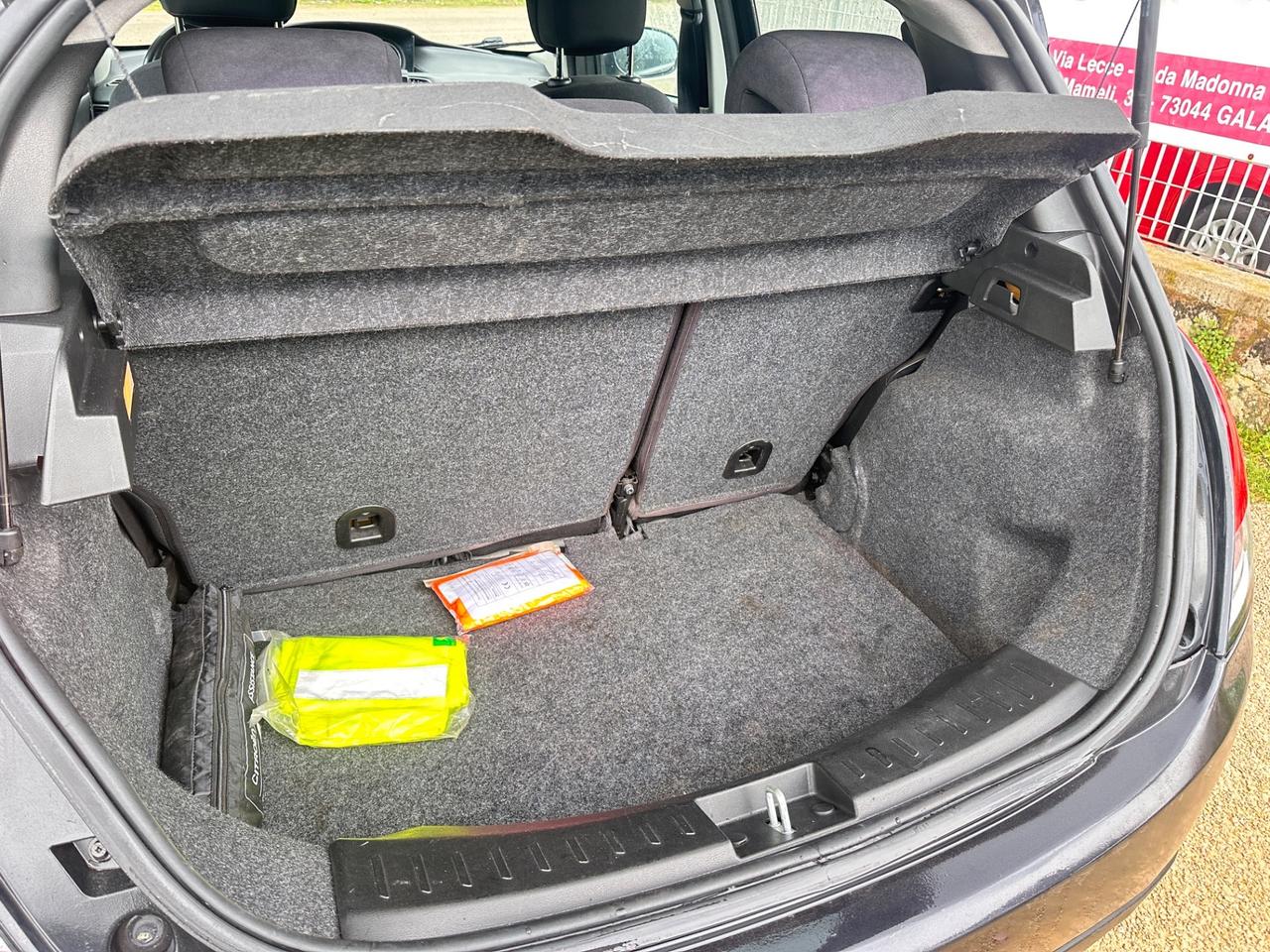 Lancia Ypsilon 1.2 69 CV 5 porte -mod.2012