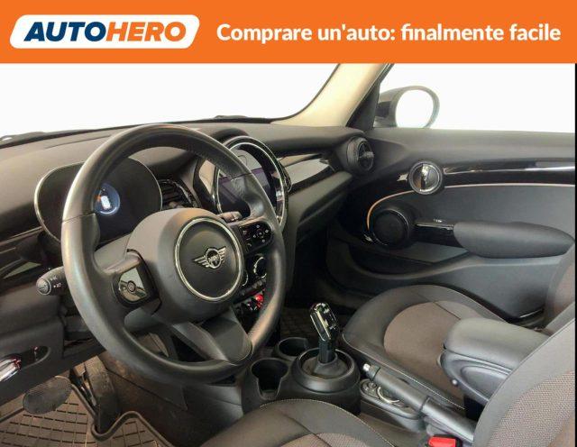 MINI Cooper 1.5 Cooper Essential 5 porte