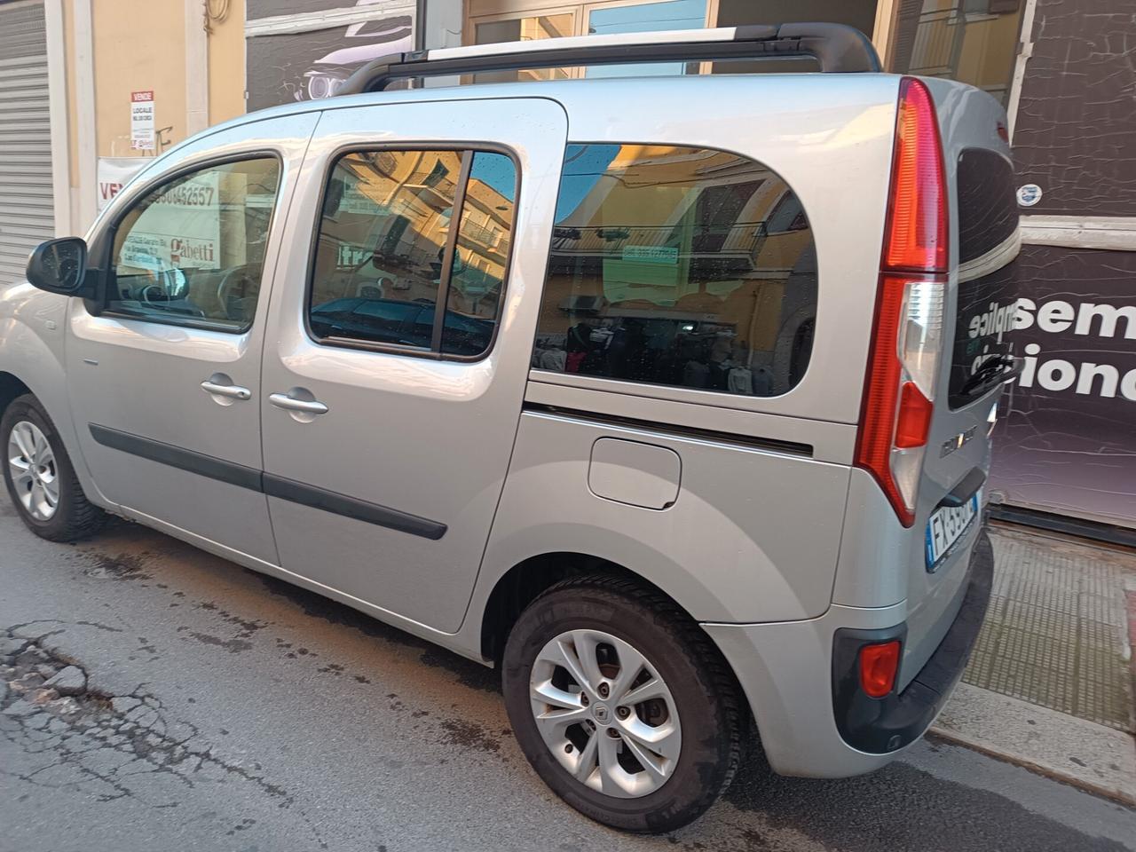 Renault Kangoo Blue dCi 8V 95CV 5 porte Limited POSTI