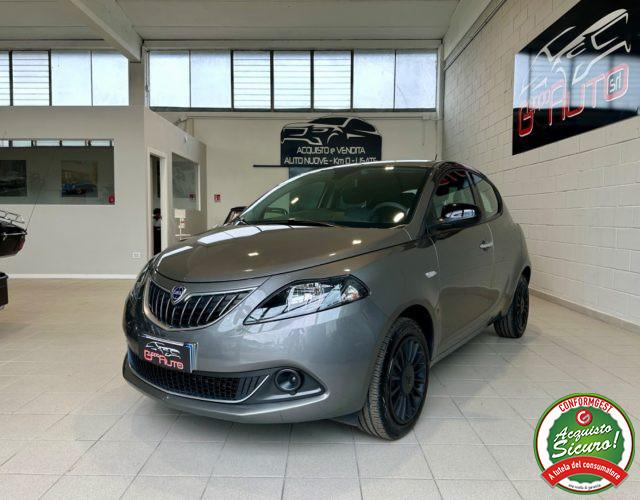 LANCIA Ypsilon 1.0 FireFly S&S Hybrid Ecochic Silver *NEOPAT*