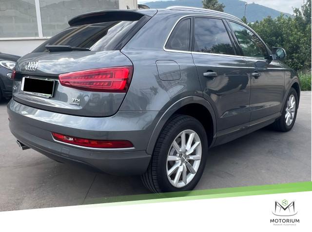 Audi Q3 2.0 TDI 150 CV Business