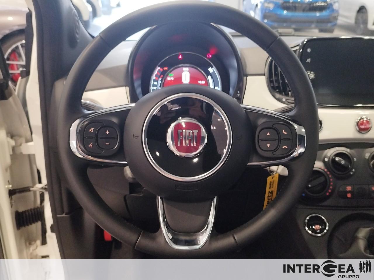 FIAT 500 1.0 hybrid Dolcevita 70cv - cerchio da 16"