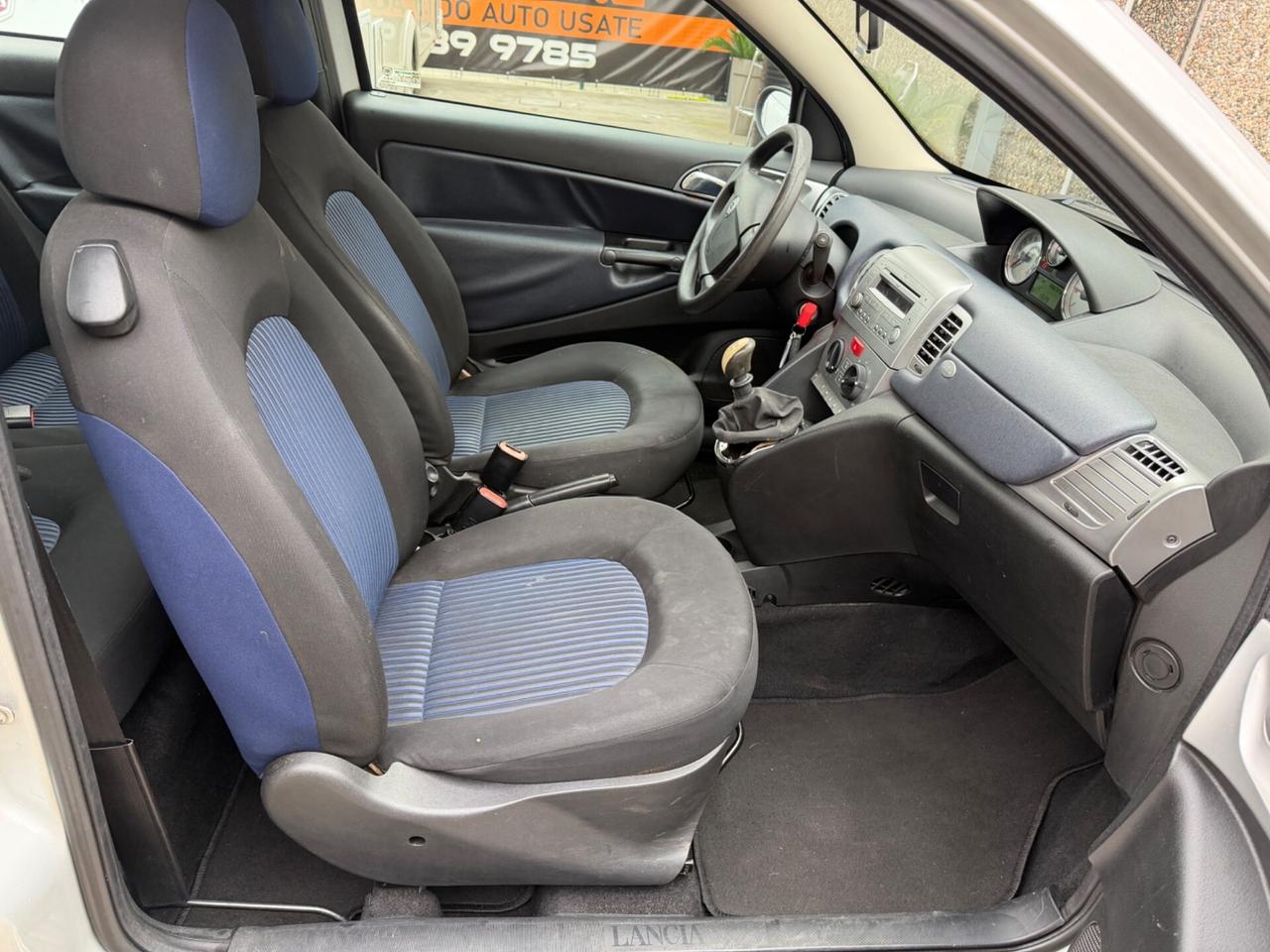 Lancia Ypsilon 1.2 benzina euro4 NEOPATENTATI