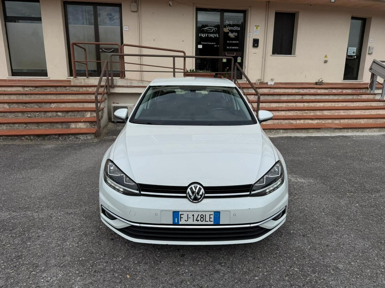 Volkswagen Golf 1.0 TSI 110 CV DSG 5p. Business BlueMotion Technology